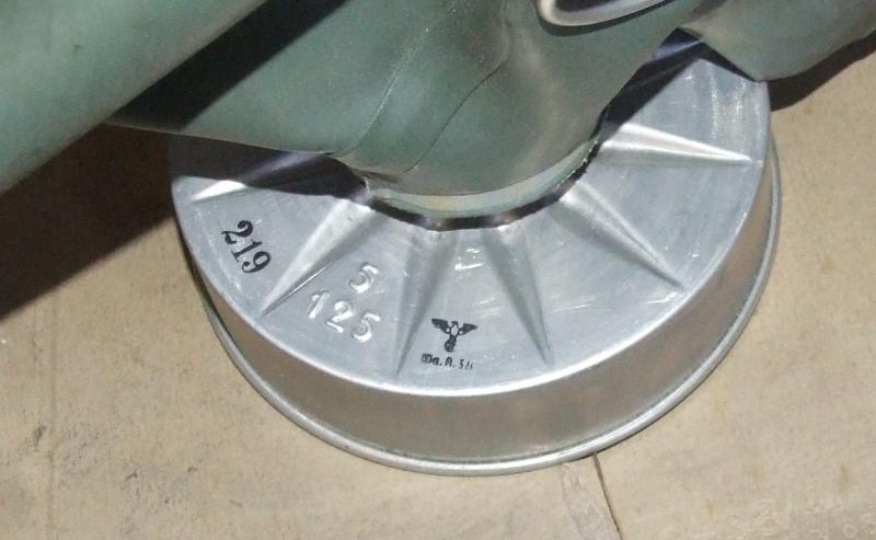 German VM37 Luftschutz Gas Mask - Complete